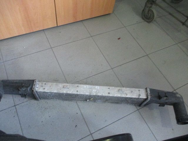 Radiador do intercooler MERCEDES-BENZ Sprinter 2-t Combi (901, 902)