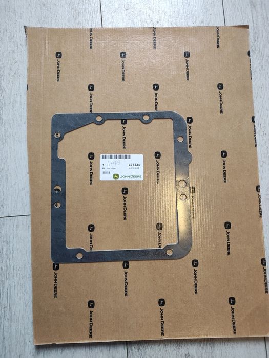 L76234-Uszczelka wybieraka John Deere