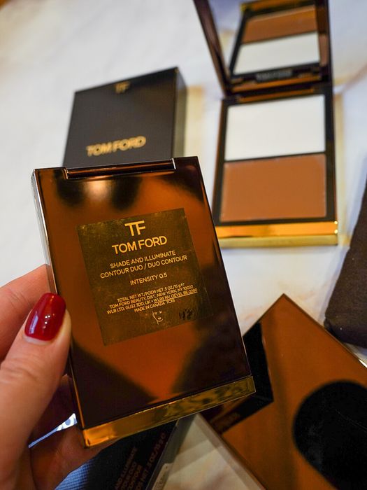 Контуринг Tom Ford Shade and Illuminate Contour Duo