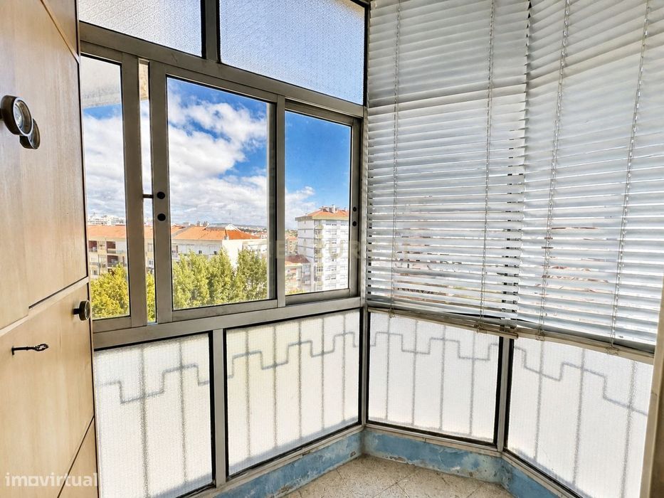 Apartamento T2 em Sacavém perto Aeroporto de Lisboa