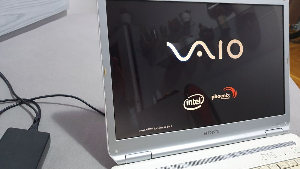 Sony vaio laptop... sprawny