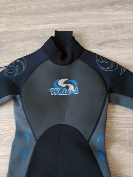 Pianka neoprenowa do sportów wodnych Crane r. 34-36. Grubość 2-3 mm