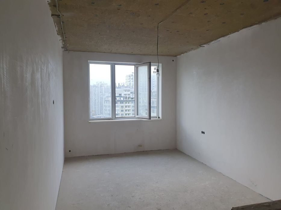 Продам 1 квартиру  жк.Жаботинского 54 а Альтаир 3