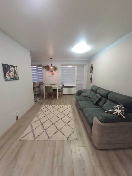 3 кімнатна квартира біля Алеї Слави