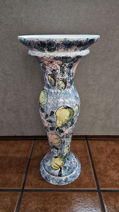 Jarrão em cerâmica florida