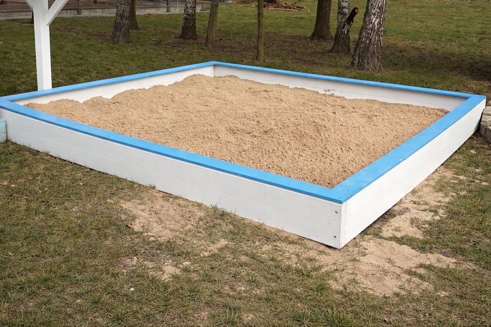 Duża piaskownica ogrodowa 4x4 m – solidna, drewniana