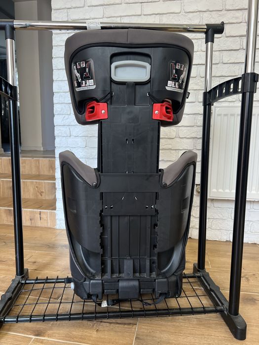 Joie Trillo 15–36 кг — автокрісло,майже нове, Isofix, без дефектів