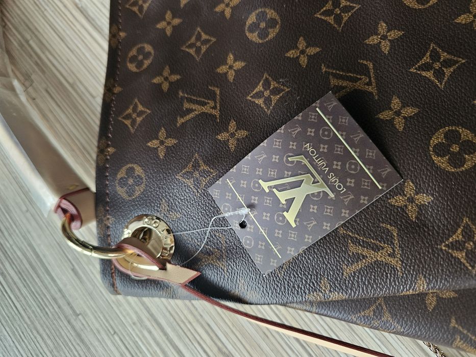 Torebka mieszcząca A4 jak Louis Vuitton