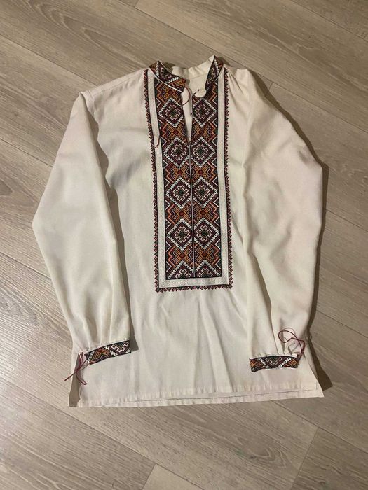 Українська вишиванка чоловіча (розмір M, універсальний)