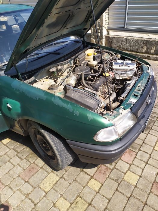 Opel Astra F 1998р 1.4 / 8V
