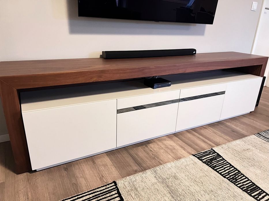 Movel TV com 2 modulos