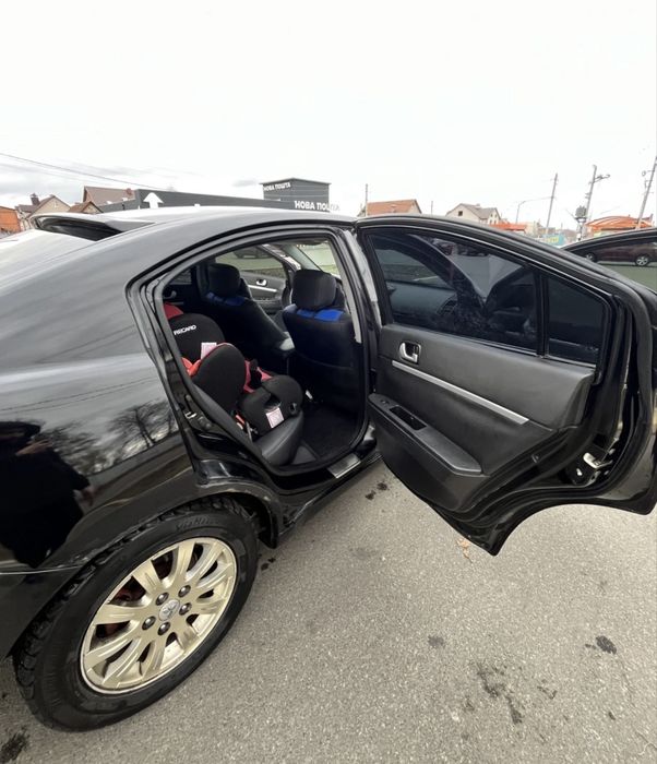 Mitsubishi Galant 9 2006