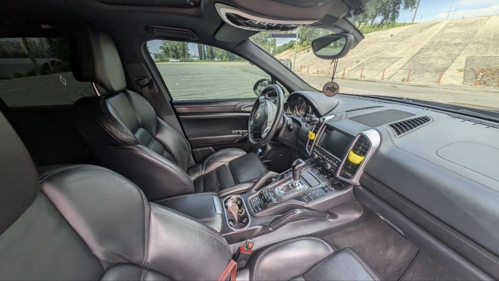 Porsche Cayenn S