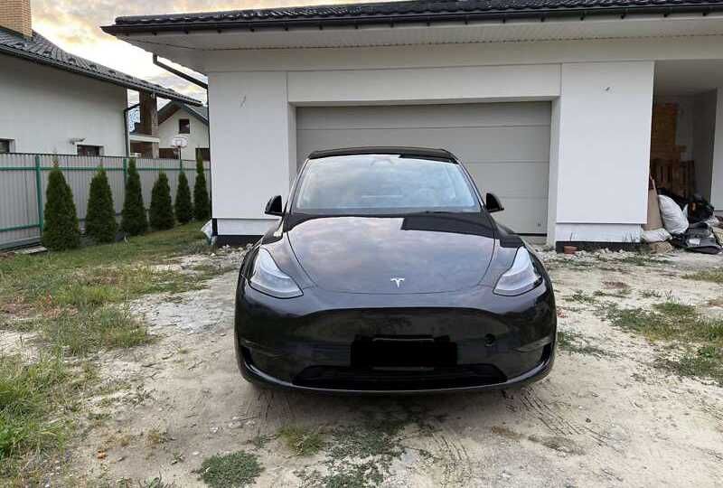 Tesla Model Y 2024 Long Range 82 kWh