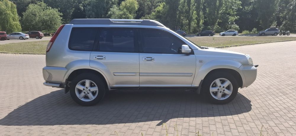 Продам. Nissan X Trail 2004 газ/бензин. Автомат.