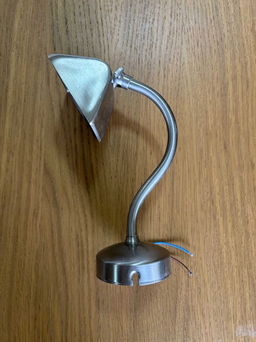 Par de Apliques / Focos de Parede Direcionáveis – Estilo Moderno