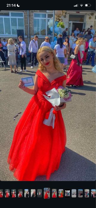 Плаття червоне на випуск
