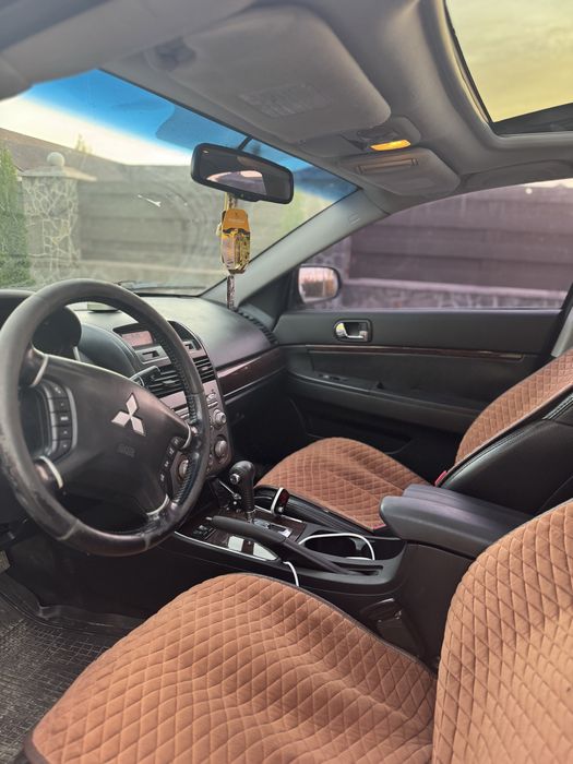 Mitsubishi Galant 9