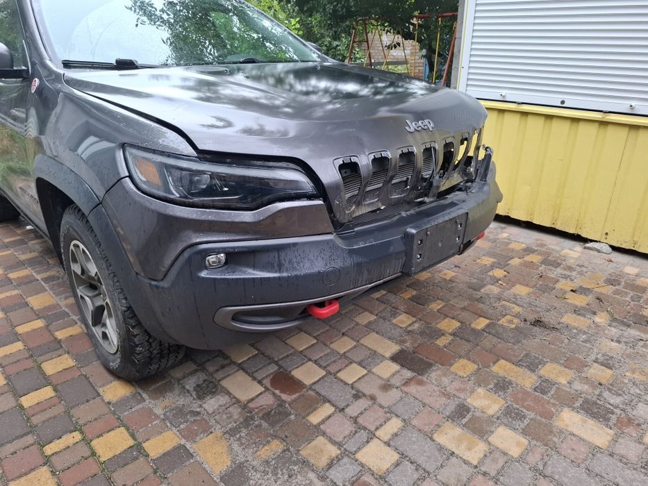 Продам капот Jeep Cherokee 2020р