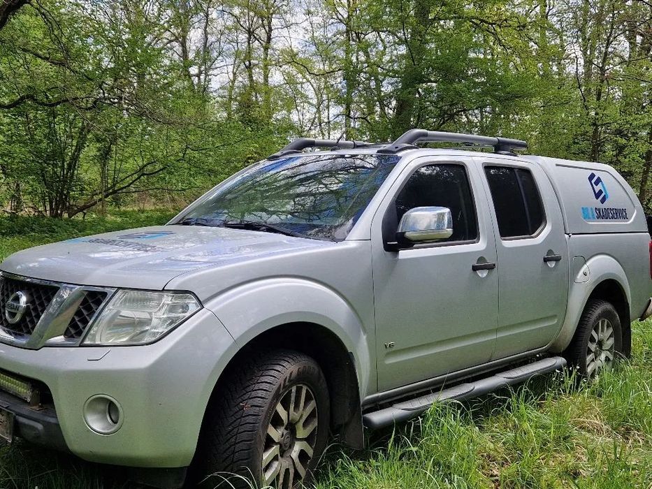 Nissan Navara nissan navara 3.0 v6 full opcja long klima webasto skora