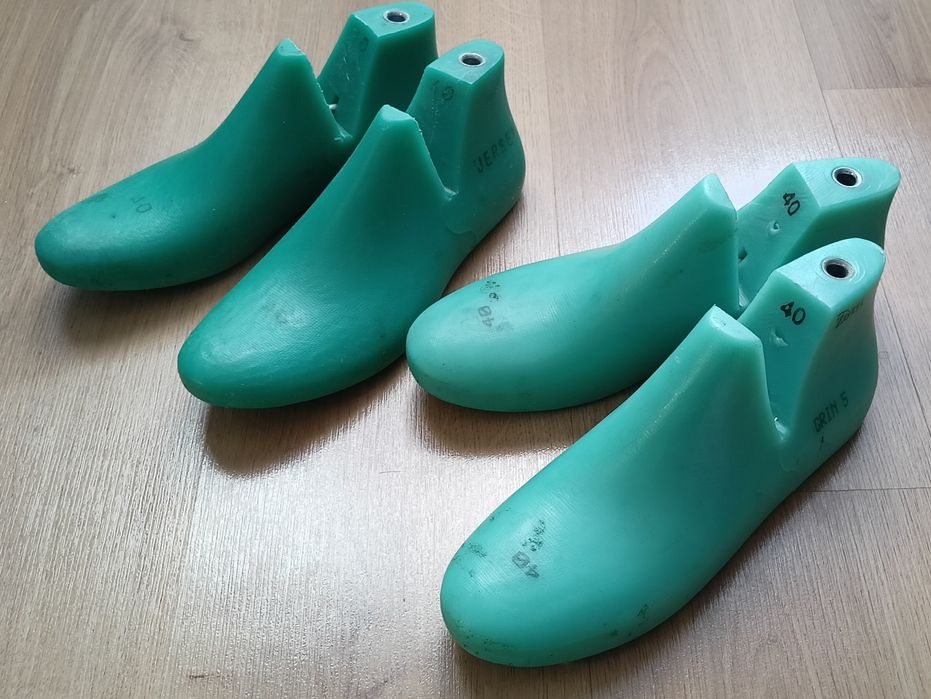 Взуттєві колодки 40 р.