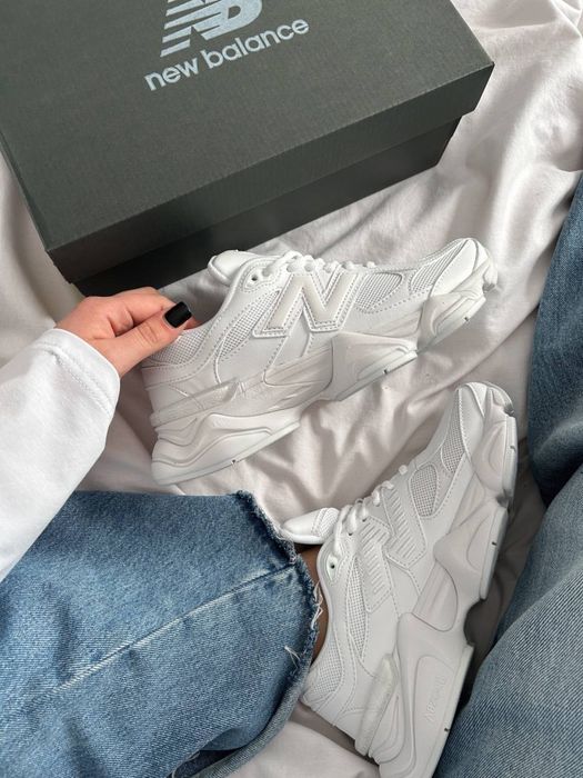 New. Balance 9060 Triple white r38