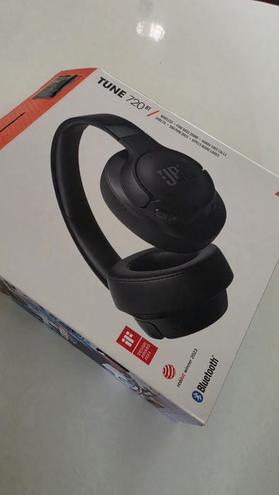 Sprzedam sluchawki JBL 720BT