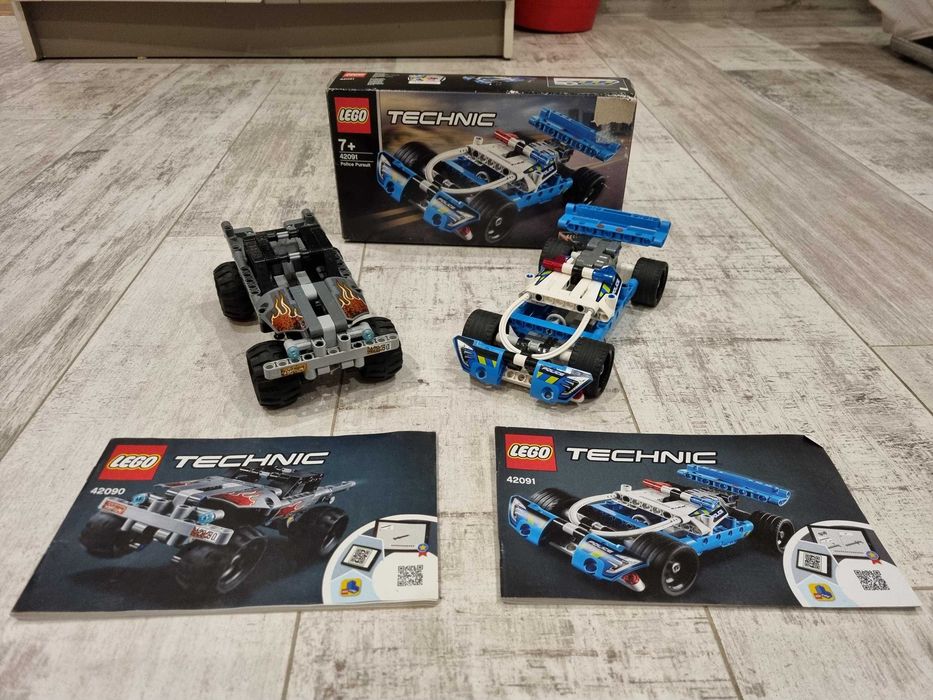 LEGO® Technic 42090 + 42091 Policjanci i złodzieje - stan jak nowe