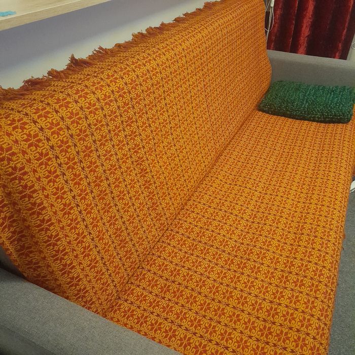 Nowa solidna narzuta