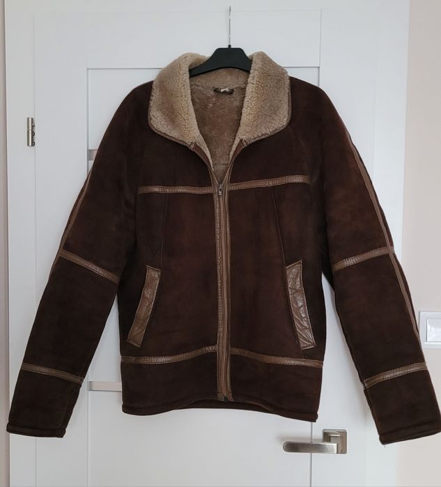 Męski kożuch naturalny w kolorze czekoladowym