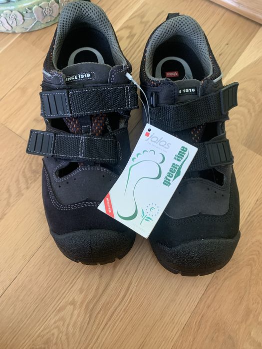 Сандалі, спец обув, обув для роботи