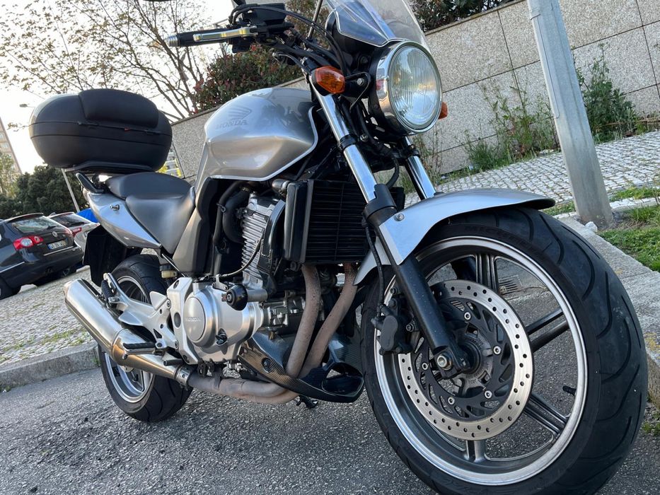 Honda CBF 500 muito nova