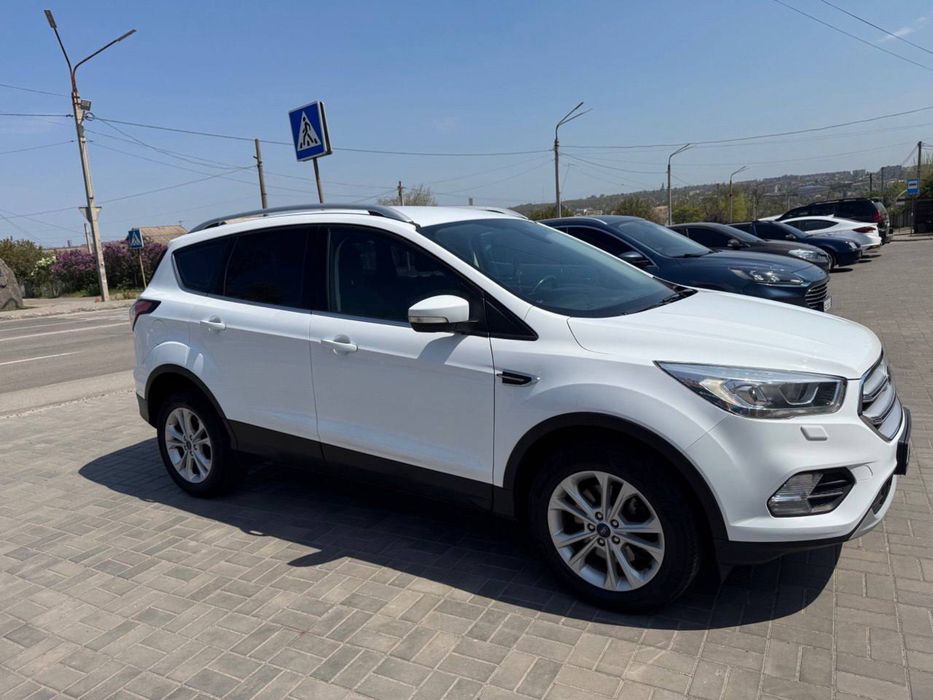 Продам Форд Куга 2019