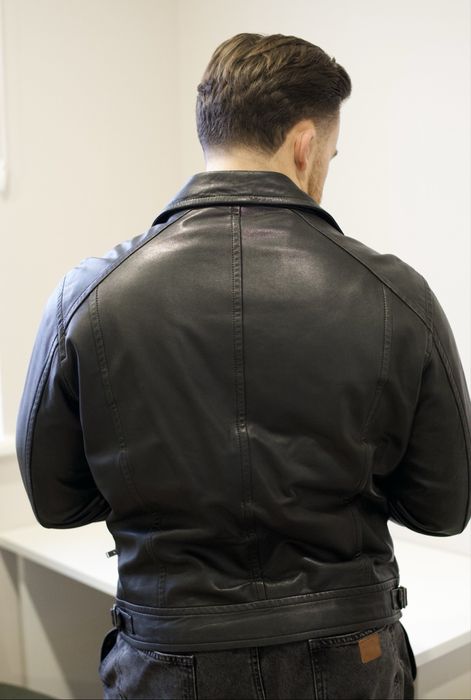 Шкіряна куртка Mango розміру XL від Ігоря Коваля