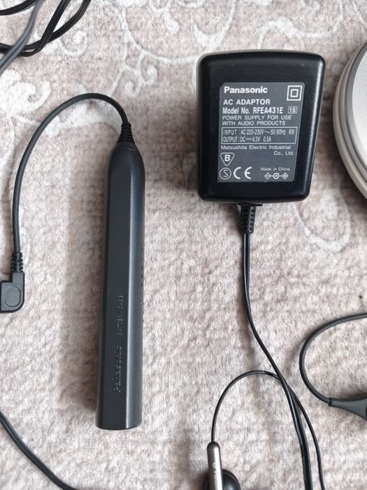 Discman Przenośny odtwarzacz CD Panasonic SL-CT520
