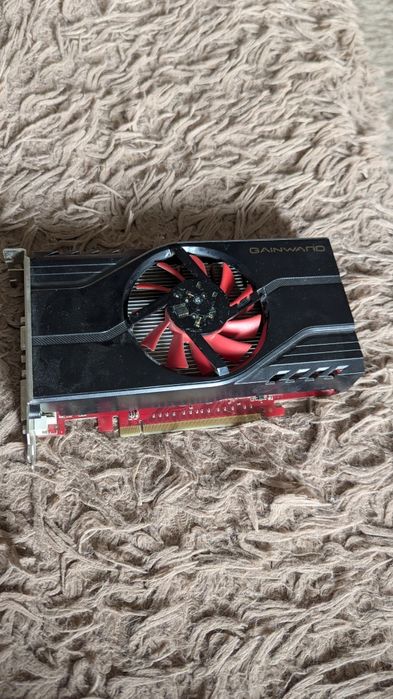 Системный блок + видеокарта. Intel Celeron G550, DDR3 8GB, 820GB HDD