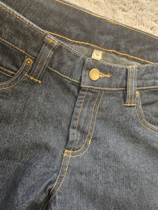 Spodnie damskie jeansy proste nogawki 38