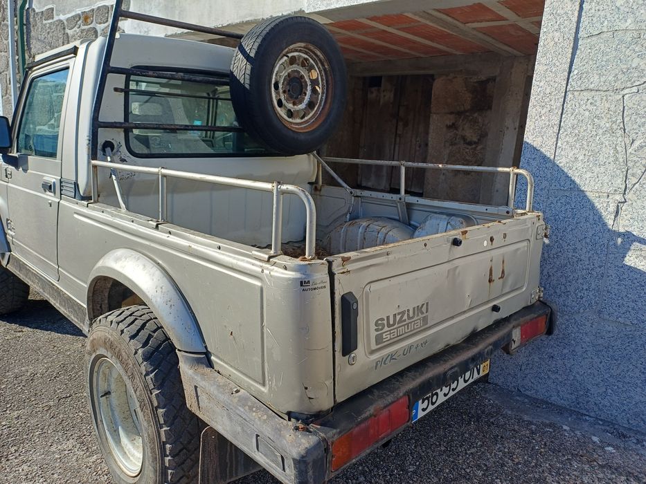 Suzuki samurai pickup