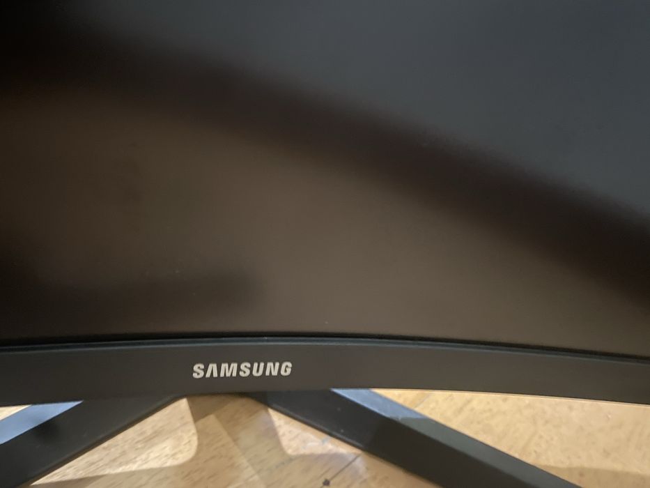 Monitor Gaming Curvo Samsung Odyssey G5 QHD | 165hrz | 32''