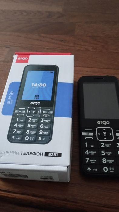 Продам телефон Ergo ,E281