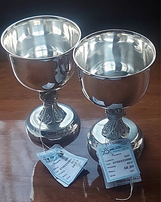 Продаётся столовое серебро