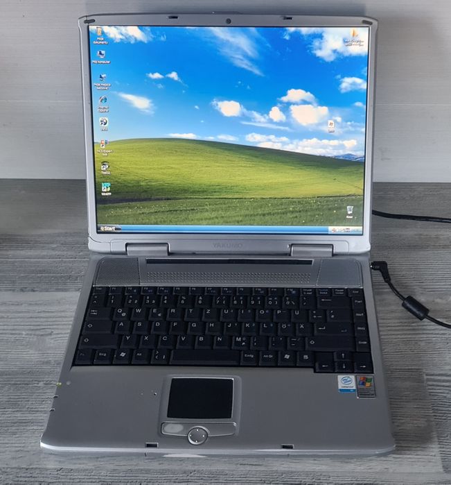 Laptop retro YAKUMO Green 553, 512mb ram, 40GB hdd, unikat