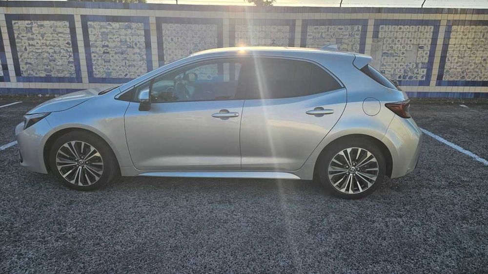 Toyota Corolla 1.8 Hybrid Confort+