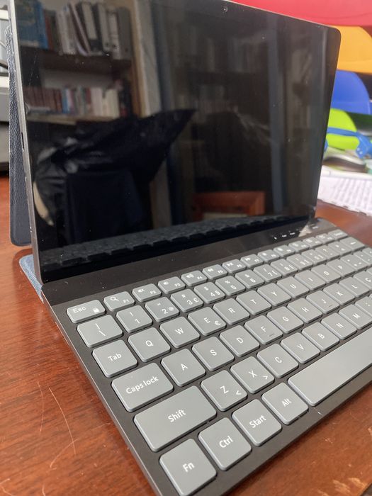 Tablet TCL c/ capa + teclado wireless