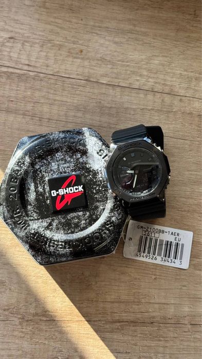 Годинник чоловічий Casio GM-2100BB-1AER