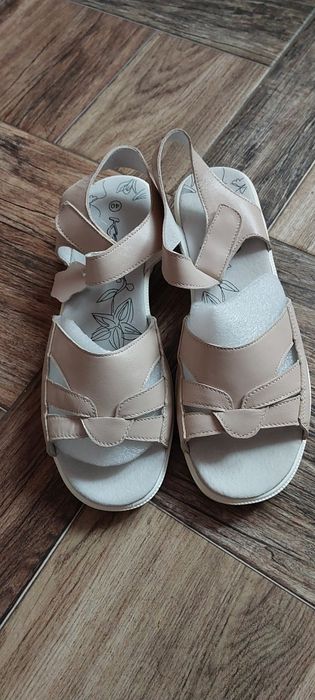 Sandalki sandały damskie nowe 40 41 K&M k&m