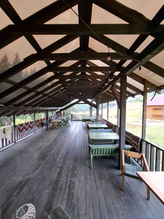 Продаю сучасний котеджний комплекс в серці Карпат! Працюючий бізнес.