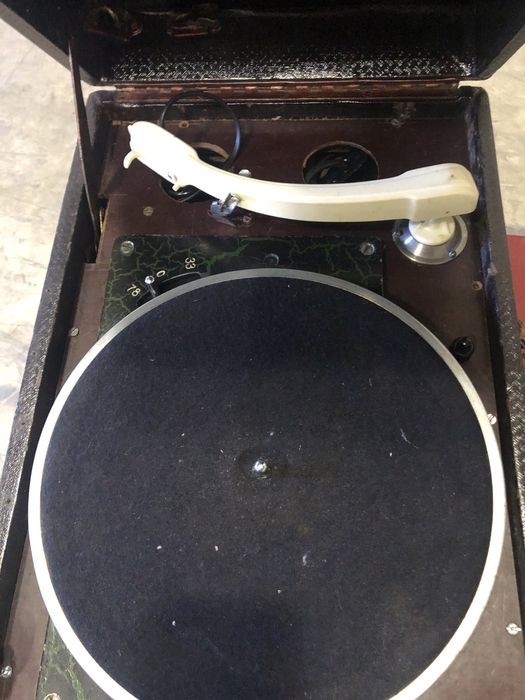 Патифон-граммафон-проигрыватель