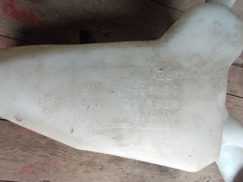 Бачок омывателя лобового стекла Skoda Volkswagen Audi Seat