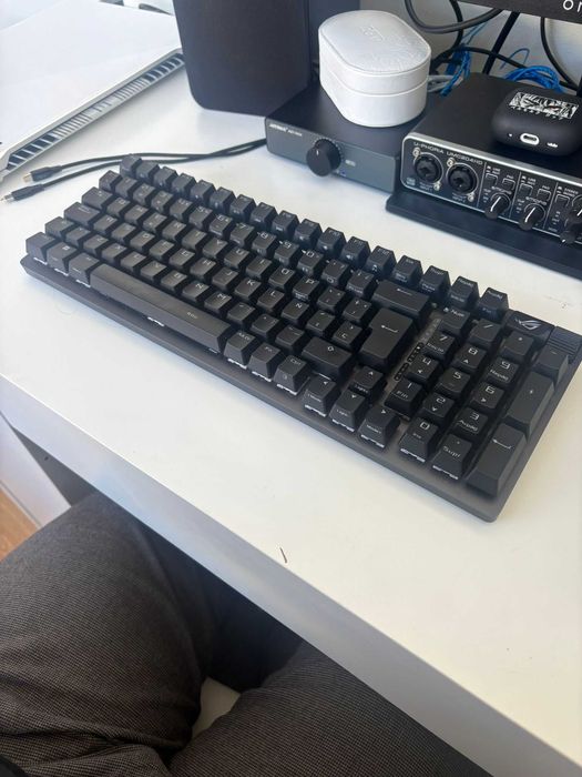 Teclado mecânico - Rog Strix Scope II 96